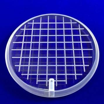High Precision Tolerance ±0.02mm Fused Quartz Glass Slotted Plate For Clear Transparent Applications